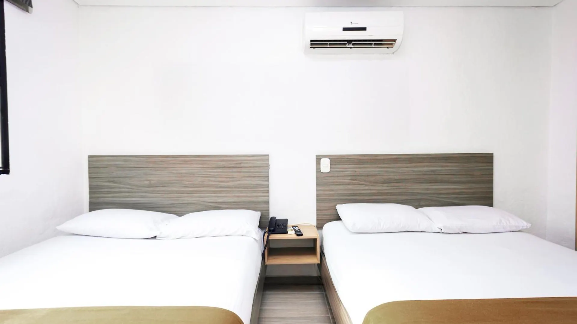***  Novus Laureles Hotel Medellín Colombia